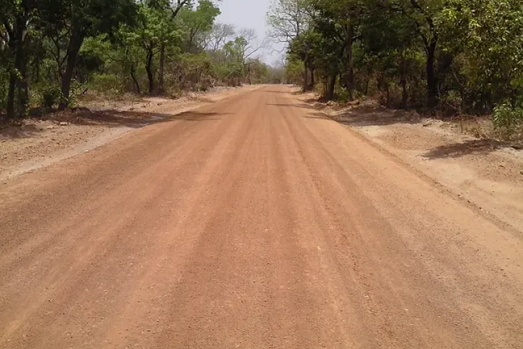 Piste Pitche (Guinée Bissau)-Foulamory (Guinée)